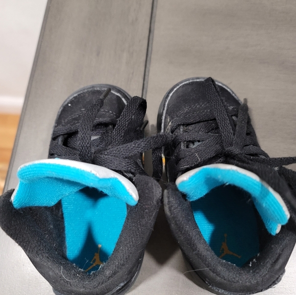 Nike Air Jordan 1 MID TD Size 5C - Picture 4 of 5